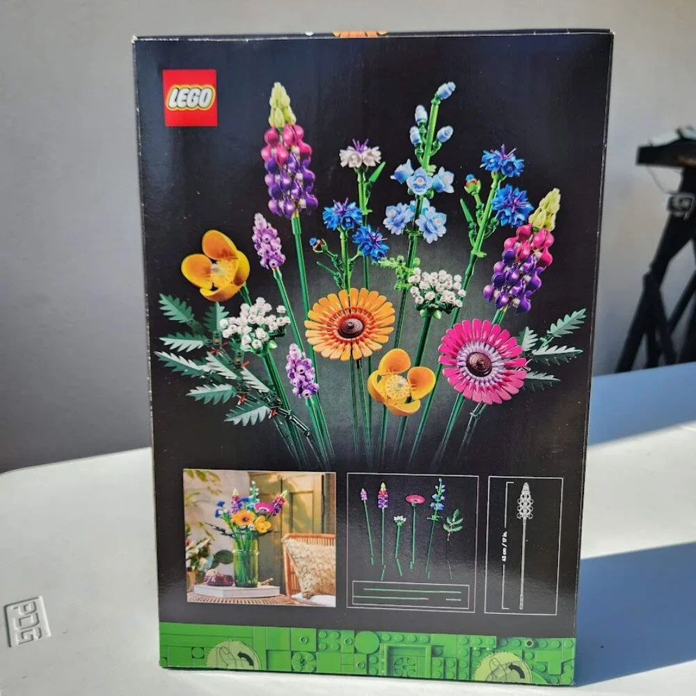 LEGO 10313 Botanicals Artificial Wildflower Bouquet Fake Flowers Building Set To